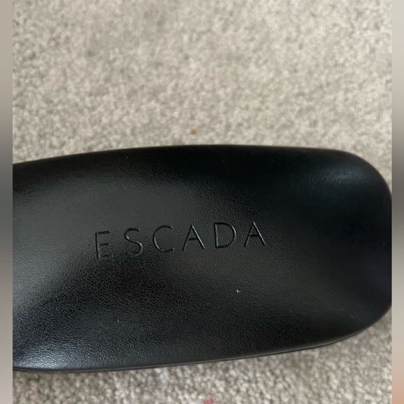 Escada sunglasses #1741701 - Picture 4 of 6
